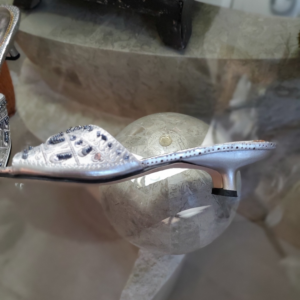 LIKE NEW Pierre Dumas Embellished Sandal - Picture 5 of 6